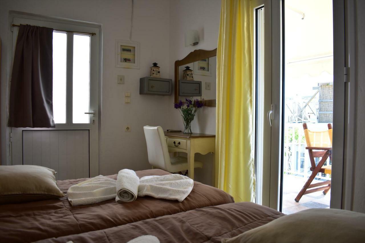 Marinakis Sea View Studios Soúgia Exterior foto